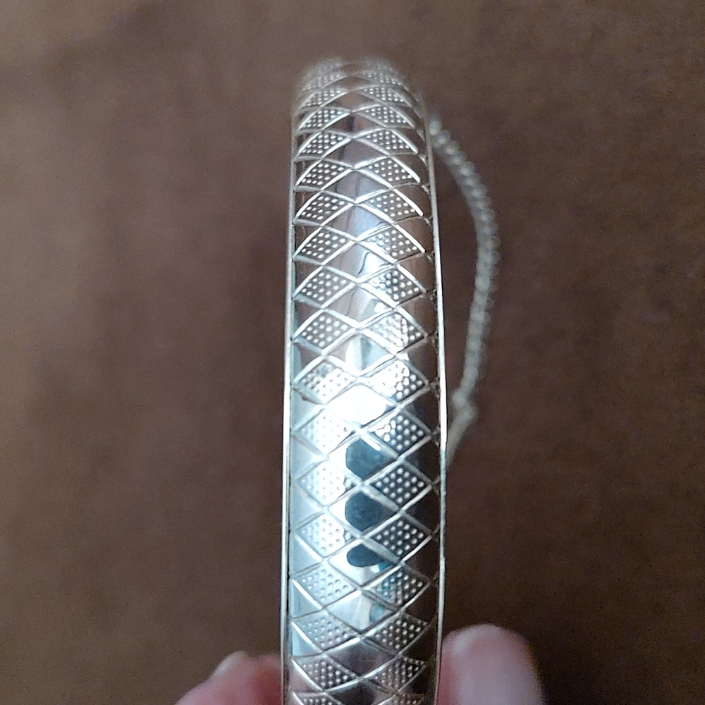 Vintage Silver Plated Hinged Bangle Bracelet